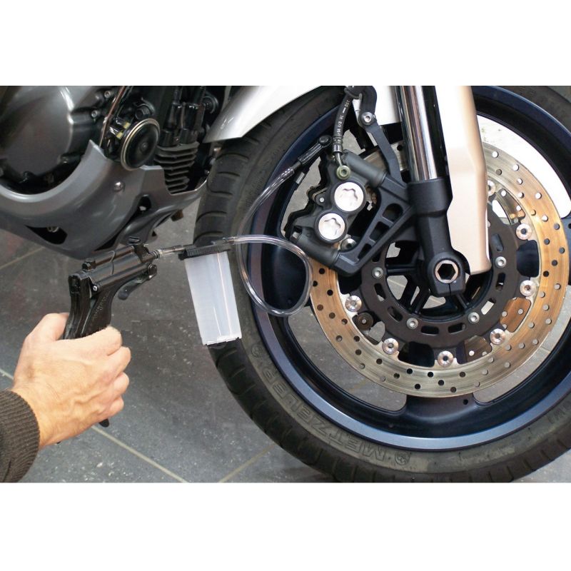 Equip Moto : Purgeur de frein mityvac pour purger le circuit de freinage