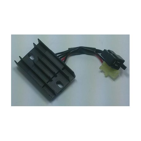 Régulateur redresseur SUZUKI GN125 GZ125 GZ250 MARAUDER