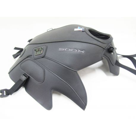 Tapis de reservoir BAGSTER HONDA CB500X 2016 NOIR MAT GRAINE Tapis de reservoir BAGSTER HONDA CB500X 2016 NOIR MAT GRAINE