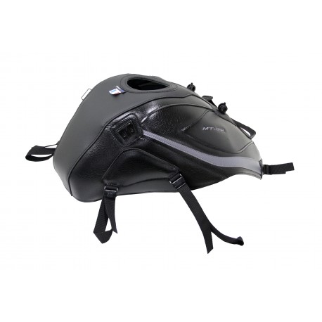 Tapis de reservoir BAGSTER YAMAHA MT 03 2018 NOIR MAT GRAINÉ/NOIR/DÉCO ORAGE