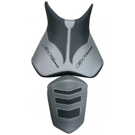 housse de selle bagster SUZUKI GSX1340 B-KING 2008 GRIS/NOIR/LETTRES ANTHRACITE/GRISES