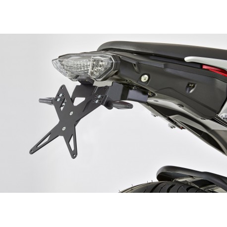 Support de plaque PROTECH X-SHAPE YAMAHA 700 TRACER 2020-2021