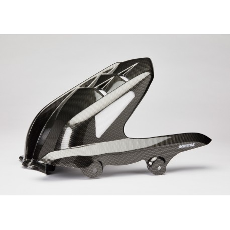 Garde boue arrière BODYSTYLE look carbone SUZUKI GSR 750 2011-2016