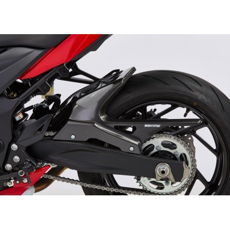 Garde boue arrière BODYSTYLE look carbone SUZUKI GSXS 750 2017-2021