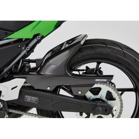 Garde boue arrière BODYSTYLE look carbone KAWASAKI Z650 NNJA 650 650 VERSYS