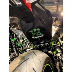 Kit déco passage de roue MONSTER KAWASAKI Z900 2017-2024
