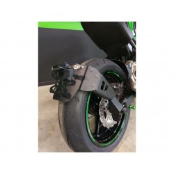 Support de plaque déporté ras de roue ACCES DESIGN KAWASAKI Z900 2017-2024