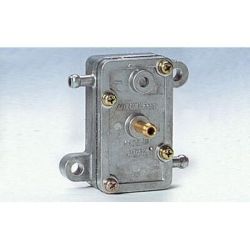 POMPE A ESSENCE MIKUNI DF44-210