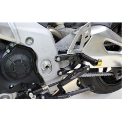 Commandes reculées réglables GILLES FXR APRILIA RSV4 2009-2016 TUONO V4 2011-2016