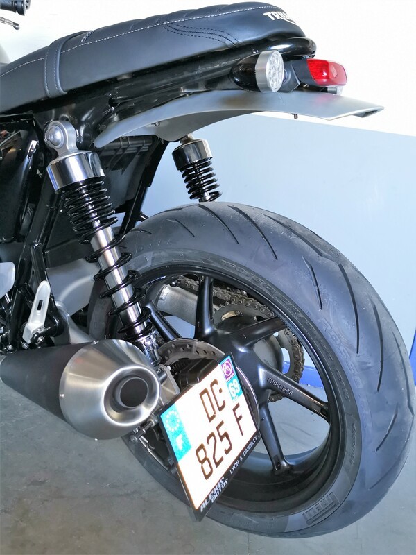 Support de plaque latéral pour Moto Guzzi