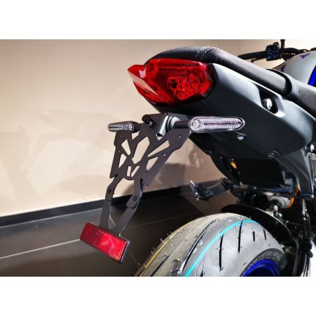 supports de plaque moto court homologué Yamaha MT-09