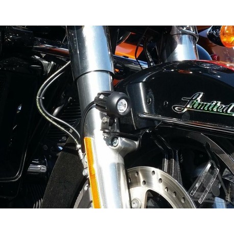 Support DENALI en L conçu pour installer les accessoires DENALI sur votre moto.