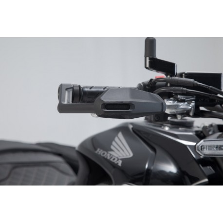 Protège leviers avec déflecteur de vent SW MOTECH KAWASAKI Z650 HONDA CB650R NEO SPORTS CAFE 2016-2021