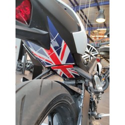 Kit déco passage de roue UK Triumph  Street Triple 765 2017-2024