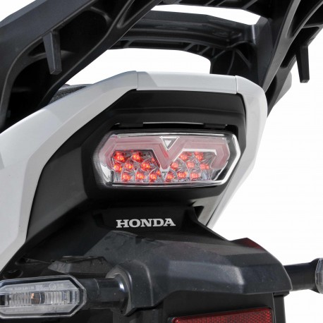 Éclairage moto : élargir pour être mieux vu