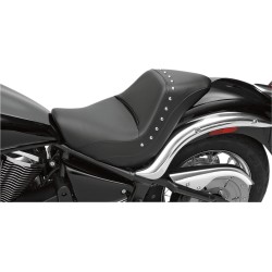 Selle SADDLEMEN Confort Renegade Deluxe clouté KAWASAKI VN900 CLASSIC LIGHT TOURER / VULCAN CLASSIC 2006-2022