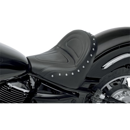 Selle SADDLEMEN Confort Renegade Deluxe clouté YAMAHA XVS 1100 DRAGSTAR CLASSIC 1999-2011