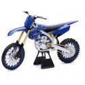 Miniature Yamaha YZ450F 2022 echelle 1/12