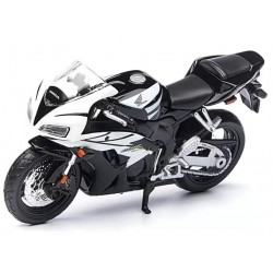 Miniature moto HONDA CBR 1000 RR 1:18