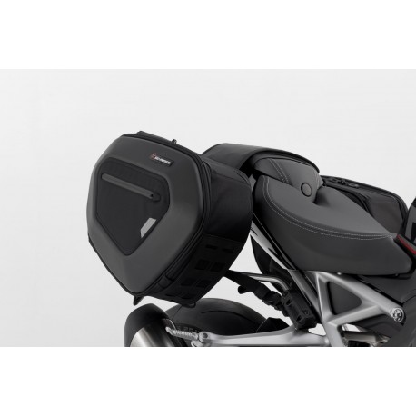 Kit Sacoches latérales SW MOTECH BLAZE TRIUMPH SPEED TRIPLE 1200 RS SPEED TRIPLE 1200 RR