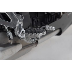 Repose pied réglable SW MOTECH EVO TRIUMPH TIGER 660 SPORT 2021-2024 YAMAHA TRACER 700 TRACER 7 2016-2024