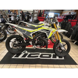 Moto supermotard Vent 50 DERAPAGE LOW